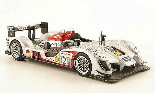 Audi R15 course 1/43 IXO 2009 TDI No.2 A.McNish / T.Kristensen / R.Capello Sebring modellautos