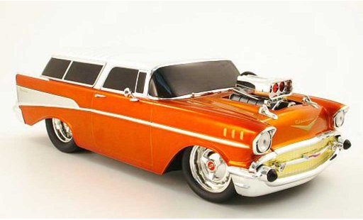 Chevrolet Nomad Station Wagon 1/18 M2 Machines kupfer/beige 1957 modellautos