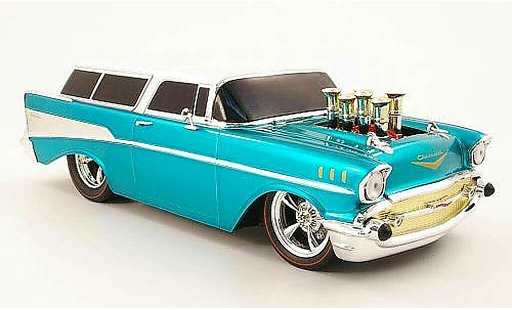 Chevrolet Nomad Station Wagon 1/18 M2 Machines t&Atilde;&frac14;rkis/beige 1957 modellautos