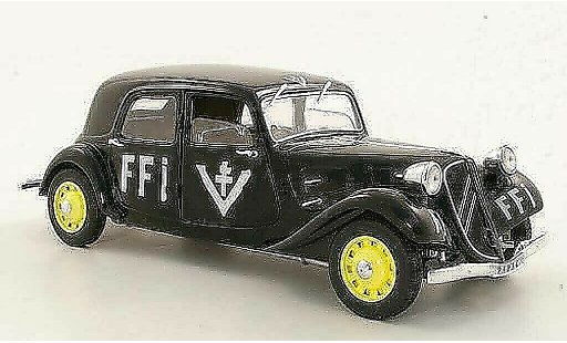 Citroen Traction 11 1/18 Solido B FFI 1944 modellautos