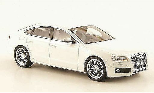 Audi S5 sportback 1/43 Schuco weiss modellautos
