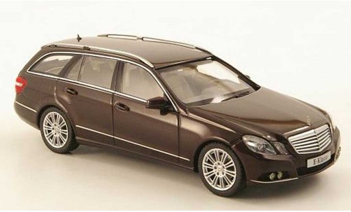 Mercedes Classe E T-Modell 1/43 Schuco (S212) braun 2009 modellautos