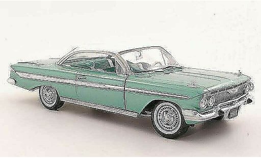 Chevrolet Impala Coupe 1/18 Sun Star 1961 Sport grau gr&Atilde;&frac14;n/weiss modellautos