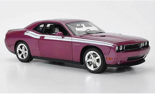 Dodge Challenger 2010 1/18 Highway 61 R/T lila mit weisser Dekoration modellautos