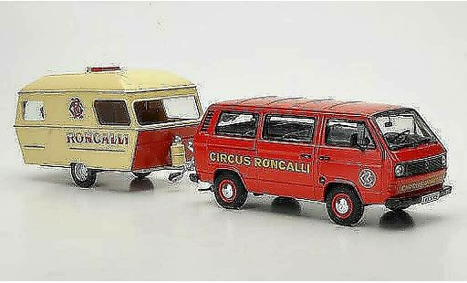 Volkswagen T3 A 1/43 Premium ClassiXXs Bus mit Wohnanhanger Circus Roncalli modellautos