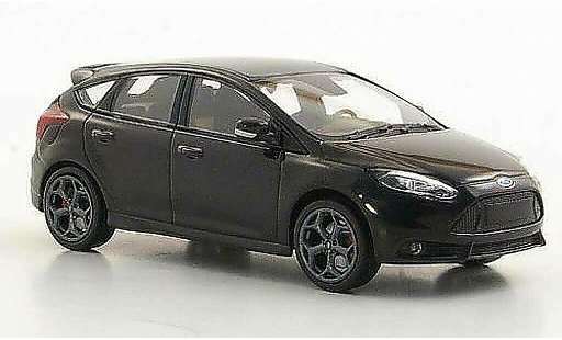 Ford Focus ST 1/43 Minichamps schwarz 2011 modellautos