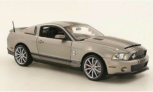 Shelby GT 500 2012 1/18 Shelby Collectibles Super Snake grau/mattschwarz modellautos