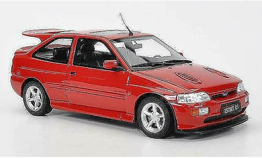 Ford Escort Cosworth 1/18 Ottomobile rot 1992 modellautos