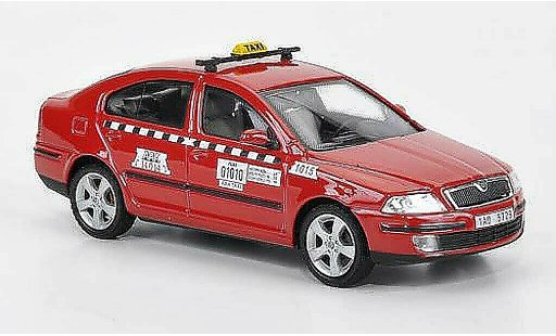 Skoda Octavia Combi 1/43 Abrex TAXI rot modellautos