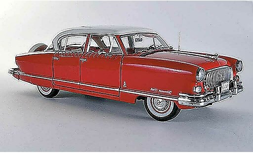 Nash Ambassador Airflyte 1/18 Sun Star rot/weiss 1952 modellautos