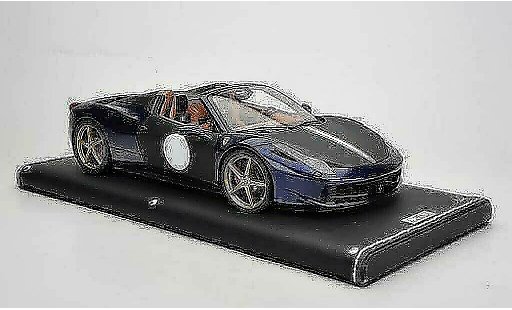 Ferrari 458 Italia Spider 1/18 MR Collection blau/matt schwarz modellautos