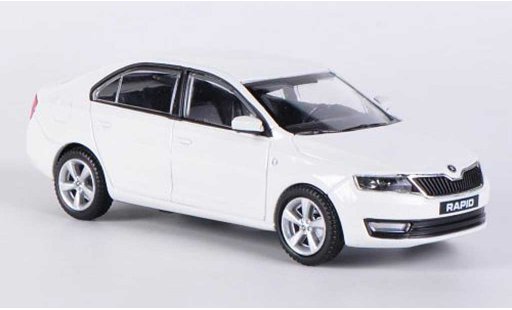 Skoda Rapid Base 1/43 Abrex weiss 2012 modellautos