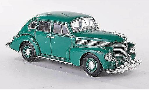 Opel Kapitan Vorkrieg 1/43 IXO gr&Atilde;&frac14;n 4-Turer 1939 modellautos