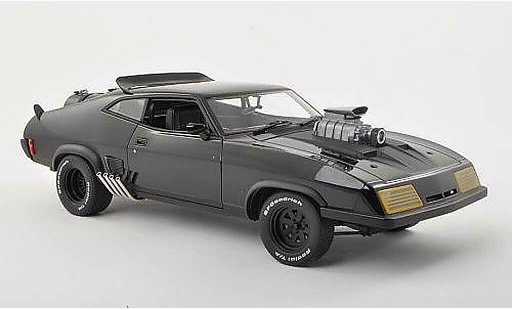 Ford Falcon Interceptor 1/18 Autoart XB GT Mad Max 2 The Road Warrior 1973 modellautos