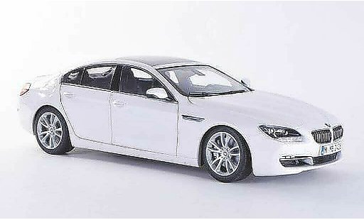 Bmw 640 F06 1/18 Paragon i Gran Coupe weiss 2012 modellautos
