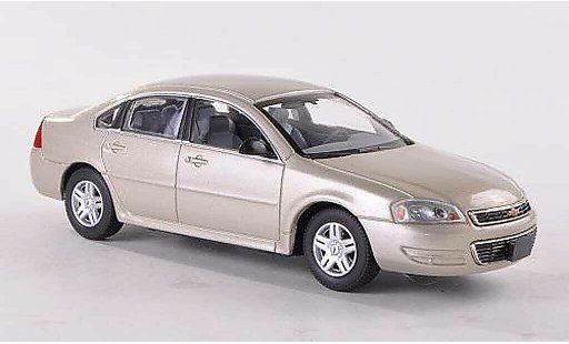 Chevrolet Impala Sedan 1/43 American Heritage Models 2011 beige modellautos