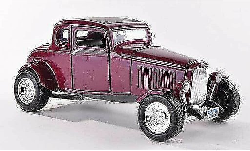 Ford 1932 Five Window Coupe 1/18 Motormax - lila modellautos