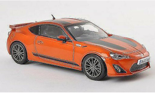 Toyota 86 2012 1/43 Triple 9 Collection cuivre/lumineuses-schwarz modellautos