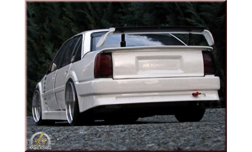 Opel Omega Lotus 1/18 Minichamps 3000 weiss jantes 19 pouces bbs modellautos