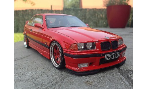 Bmw M3 ltw 1/18 Ottomobile E36 Light Weight rot modellautos