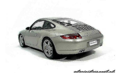 Porsche 911 S 1/18 Autoart Carrera grau polaire modellautos