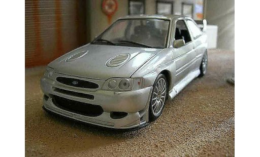 Ford Escort WRC 1/18 Ut Models rs modellautos