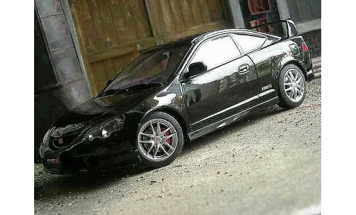 Acura RSX type s 1/18 Autoart R modellautos