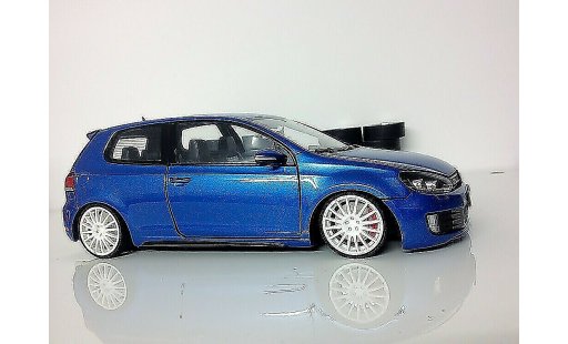 Volkswagen Golf GTI 1/18 Norev blau jantes OZ racing modellautos
