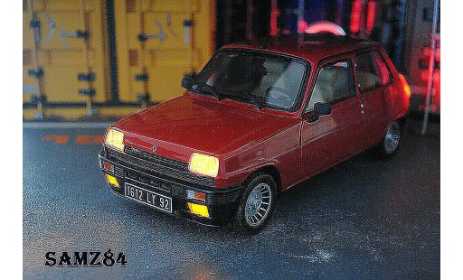 Renault 5 Alpine 1/18 Ottomobile Turbo Rot LED modellautos