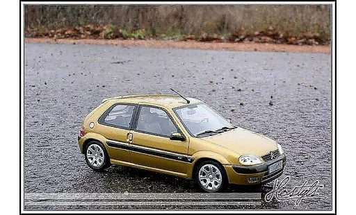 Citroen Saxo VTS 1/18 Ottomobile gelb heliodor modellautos