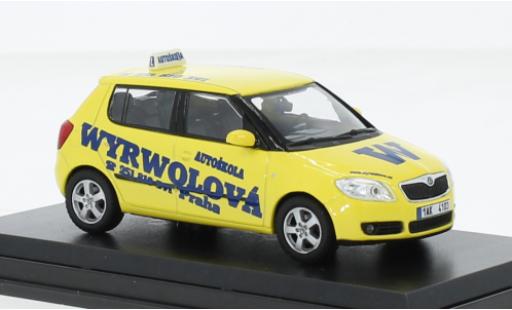 Skoda Fabia 1/43 Abrex II Autoskola Wyrwolova 2006 modellautos