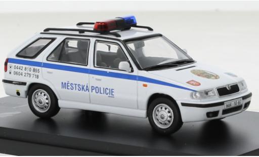 Skoda Felicia 1/43 Abrex FL Combi Mestska Policie 1998 modellautos