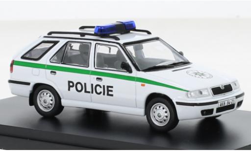 Skoda Felicia 1/43 Abrex FL Combi Policie (CR) 1998 modellautos