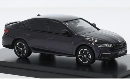 Skoda Octavia 1/43 Abrex IV RS metallise violett 2020 modellautos