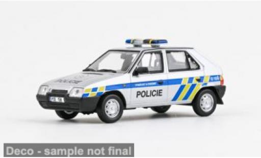 Skoda Favorit 1/43 Abrex 136L 1988 Policie (CZ) 1:43 modellautos