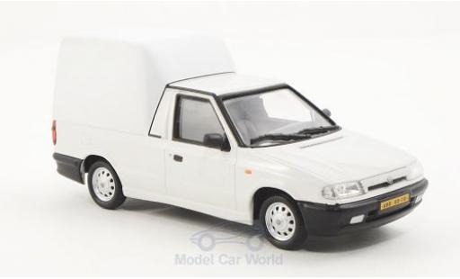Skoda Felicia 1/43 Abrex Pick-Up weiss/matt-weiss 1996 modellautos