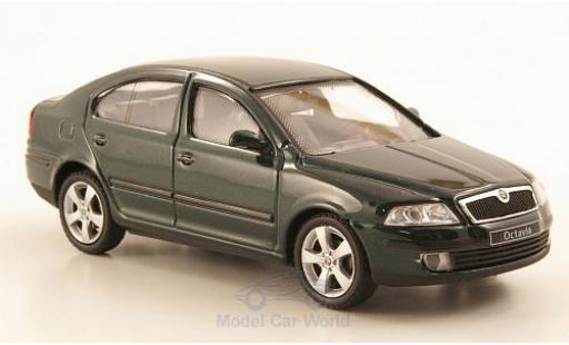 Skoda Octavia 1/43 Abrex mettalic grün 2004 modellautos