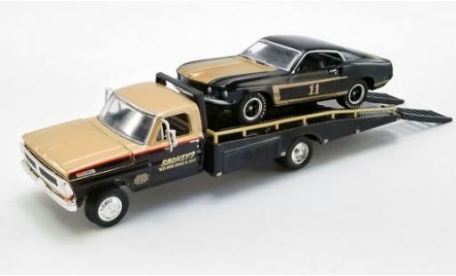 Modellautos Ford Mustang 1/64 ACME Boss 302 No.11 Smokeys Trans-Am 1969 avec 1970 F-350 Ramp Truck S.Yunick Ford Mustang 1/64 ACME Boss 302 No.11 Smokeys Trans-Am 1969 avec 1970 F-350 Ramp Truck S.Yunick modellautos
