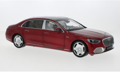 Modellautos Mercedes CLA 1/18 Almost Real Maybach S-classe metallise rouge 2021 Mercedes CLA 1/18 Almost Real Maybach S-classe metallise rouge 2021 modellautos