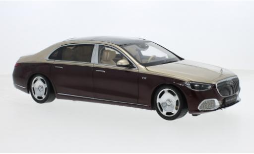 Modellautos Mercedes CLA 1/18 Almost Real Maybach Classe S metallise beige/metallise rot 2021 1:18 Mercedes CLA 1/18 Almost Real Maybach Classe S metallise beige/metallise rot 2021 1:18 modellautos
