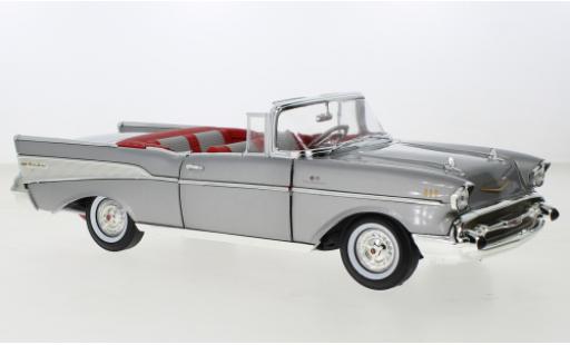 Modellautos Chevrolet Bel Air 1/18 Auto World Cabrio metallise grau 1957 Chevrolet Bel Air 1/18 Auto World Cabrio metallise grau 1957 modellautos