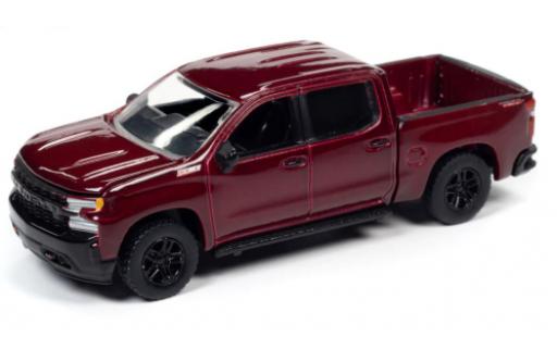 Modellautos Chevrolet Silverado 1/64 Auto World Z71 Douane Trail Boss metallise rouge foncé 2019 Chevrolet Silverado 1/64 Auto World Z71 Douane Trail Boss metallise rouge foncé 2019 modellautos