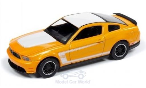 Modellautos Ford Mustang 1/64 Auto World Boss 302 orange/weiss 2012 Ford Mustang 1/64 Auto World Boss 302 orange/weiss 2012 modellautos