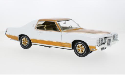 Pontiac Grand Prix 1/18 Auto World Royal Bobcat weiss/metallise braun 1969 1:18 modellautos