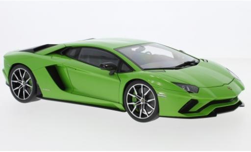 Modellautos Lamborghini Aventador 1/18 AUTOart S metallise vert 2017 Lamborghini Aventador 1/18 AUTOart S metallise vert 2017 modellautos