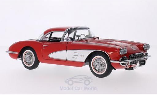Modellautos Chevrolet Corvette C1 1/18 AUTOart (C1) rot/weiss 1958 Hardtop liegt bei Chevrolet Corvette C1 1/18 AUTOart (C1) rot/weiss 1958 Hardtop liegt bei modellautos