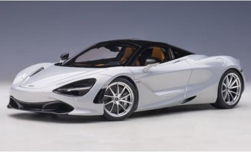 Modellautos McLaren 720 1/18 AUTOart S mettalic weiss 2017 McLaren 720 1/18 AUTOart S mettalic weiss 2017 modellautos