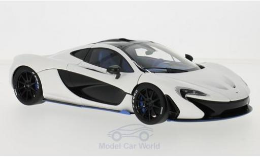 Modellautos McLaren P1 1/18 AUTOart matt-weiss RHD 2013 McLaren P1 1/18 AUTOart matt-weiss RHD 2013 modellautos