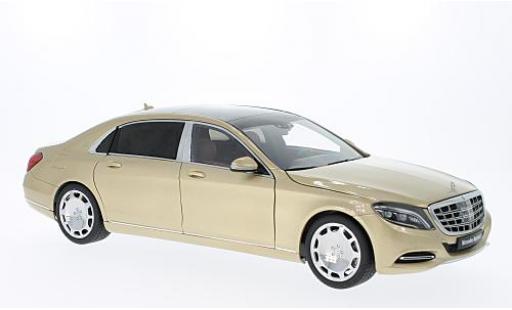 Modellautos Mercedes CLA 1/18 AUTOart Maybach Classe S (S600) LWB gold 2015 Mercedes CLA 1/18 AUTOart Maybach Classe S (S600) LWB gold 2015 modellautos