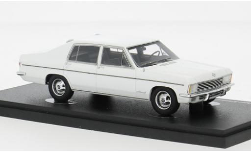 Modellautos Opel Admiral 1/43 AutoCult B weiss 1972 1:43 Opel Admiral 1/43 AutoCult B weiss 1972 1:43 modellautos